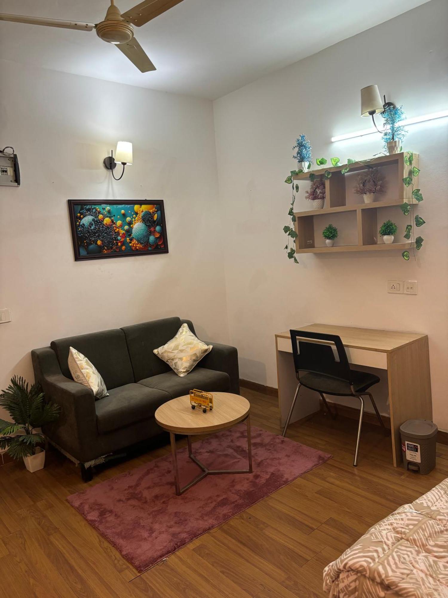 Guti Buti Homes Нойда Екстер'єр фото